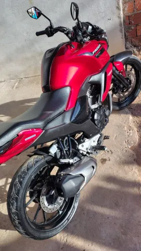Vende-se Yamaha fazer fz15