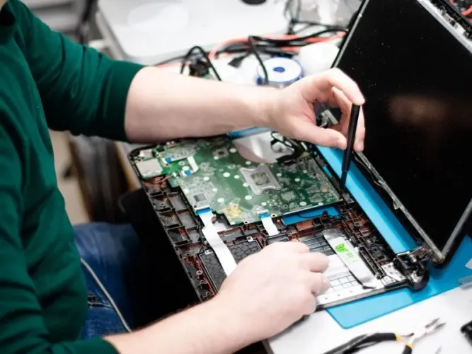 Manutenção de Computadores e Notebookso