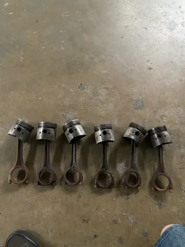 06 pistões e bielas para motor v8 flathead simca chambord 