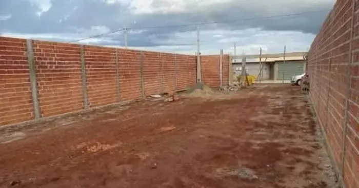 construção de muro bloco cerâmica por m2 mão de obra aparti de 100m2