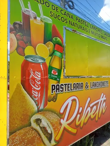 Vendo um trailer pastelaria completo, pronto para trabalhar.