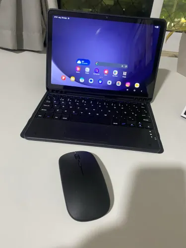 Samsung Galaxy Tab A9+ com Teclado Magnético e Mouse Bluetooth - 1 mês de uso