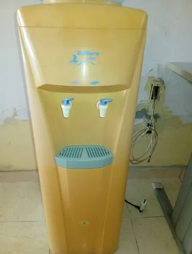 Bebedouro elétrico 