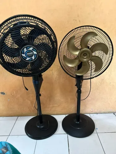 2 Ventiladores Mallory e Arno por $80,00