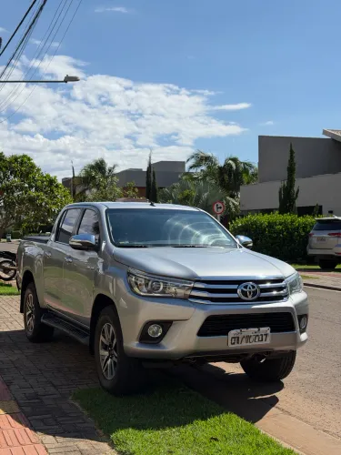 Toyota Hilux CD SRX 4X4 2.8 TDI 16V Diesel Aut. 2017