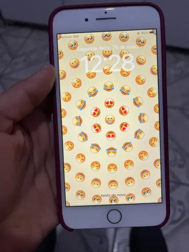 iPhone 8 Plus