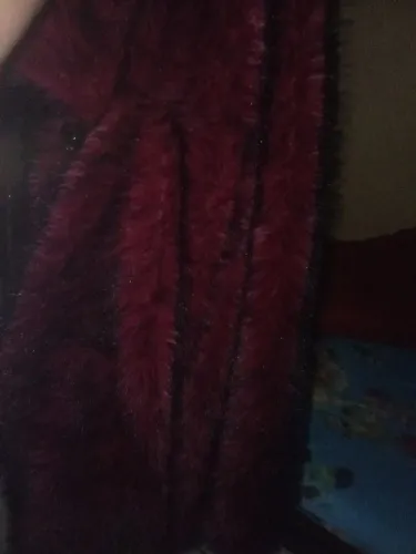 Casaco de pelo vermelho 
