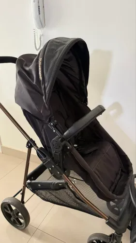 Carrinho de bebê+ bebê confort Galzerano