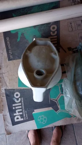 Mictório novo, nunca usado 