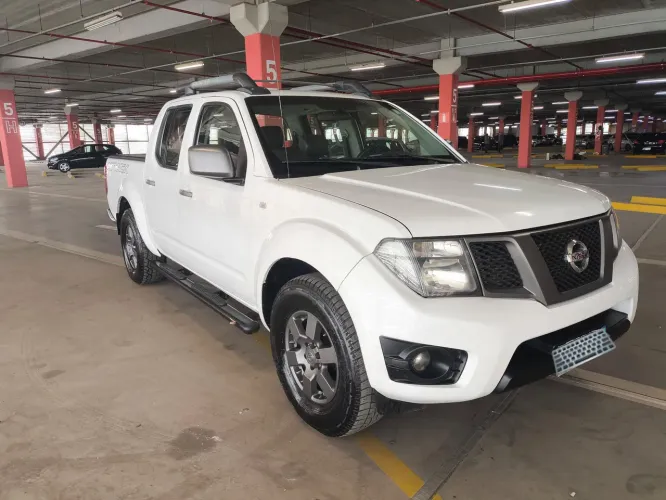 Nissan Frontier SV Attack CD 4X2 2.5 TB Diesel 2014