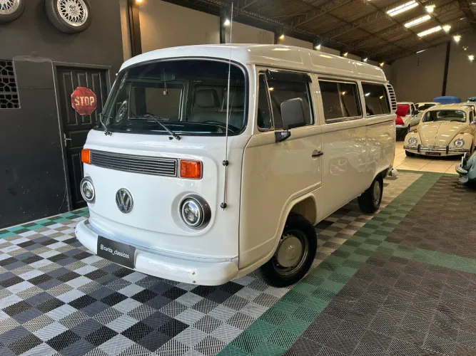 Volkswagen Kombi Standard/ Luxo/ Serie Prata 1999