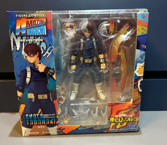 Revoltech Shoto Todoroki