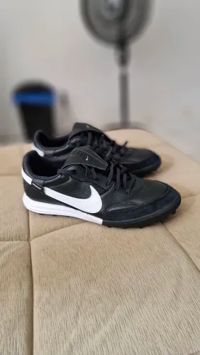 Chuteira Society Nike Premier 3