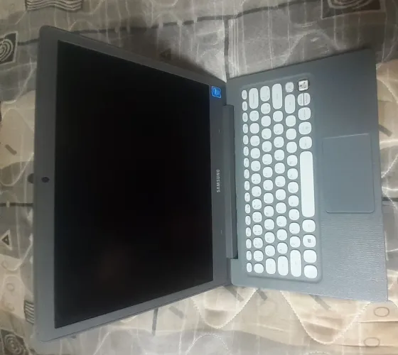 Notebook Samsung np530xbb