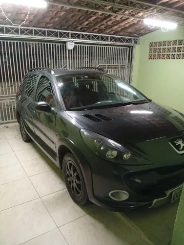 Peugeot 207 SW Escapade 1.6 16V Flex 5P 2010