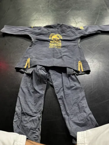 Kimono infantil M1 Renzo Gracie importado