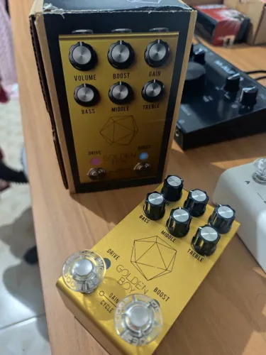 Pedal overdrive guitarra Jackson Áudio Golden Boy,(IMPECÁVEL)