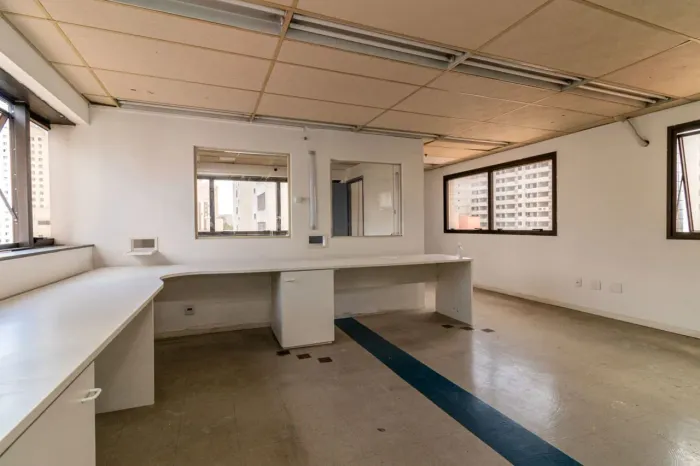 Sala comercial na Rua Cardoso de Almeida, 167 - Conjunto 81 55 m²