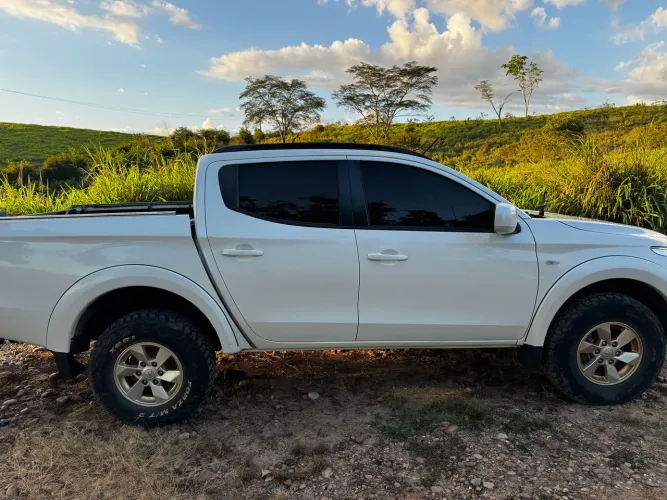 Mitsubishi L200 Triton Sport GLS 2.4 CD Diesel Aut. 2019