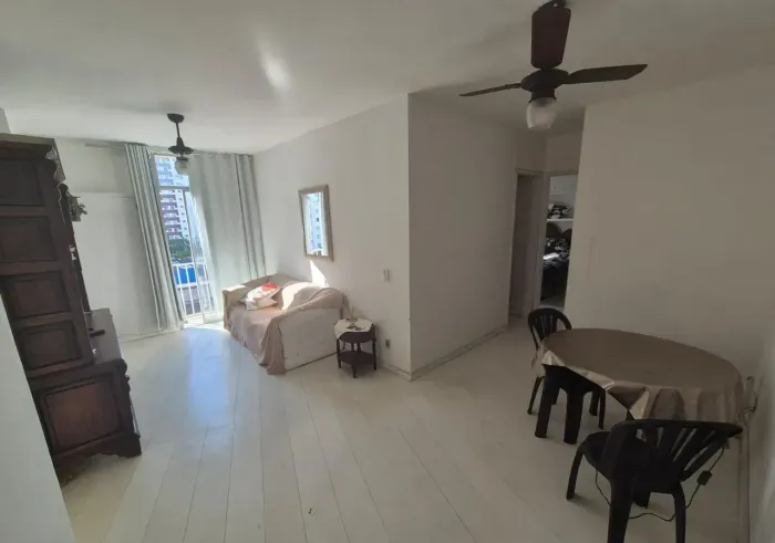 Apartamento à venda de 2 quartos na Barra da Tijuca, condomínio Pontões, RJ
