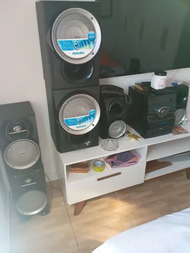 Som Philips