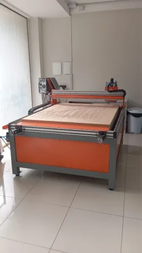 Router cnc marca jaraguá