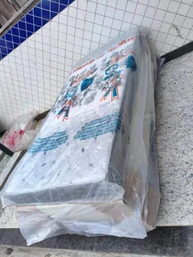 Conjunto cama box com Colchão Solteiro espuma d33, Aceito cartão entrego!