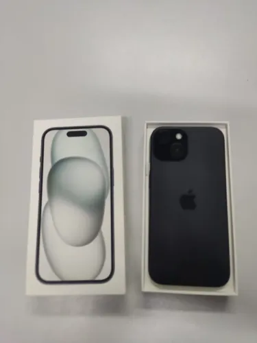 iPhone 15 256GB - completo + capas