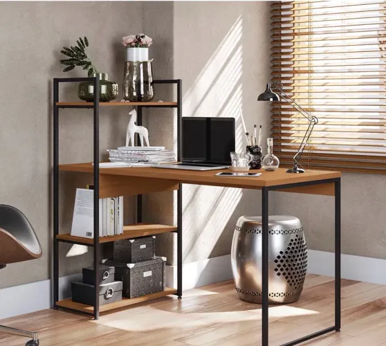 Mesa De Escritório Kappesberg Industrial 3 Prateleiras Canela/Preto fosco 136cm