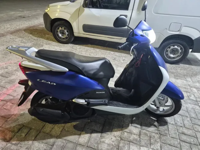 Vendo leader 2015 , valor 10.900