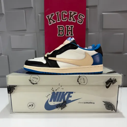 Travis Scott x Air Jordan 1 Low Fragment 39