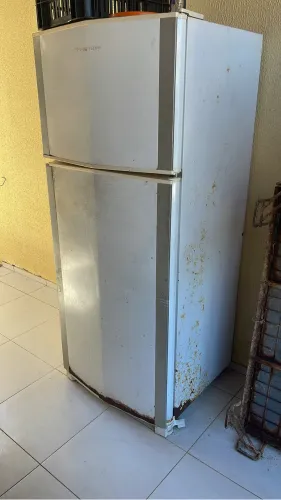 GELADEIRA DUPLEX SEMINOVA 