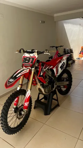 CRF 250 R