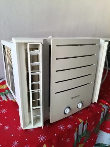 Ar condicionado Janela 10.000 BTUs - Springer - 127v.