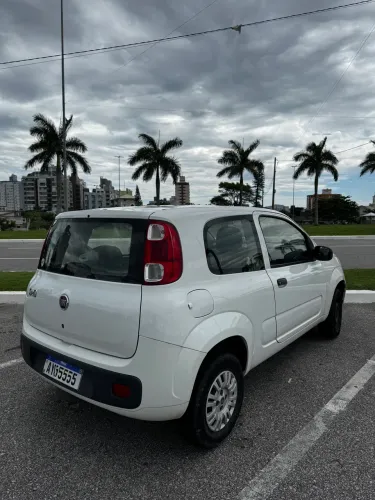 Fiat Uno Vivace Celeb. 1.0 EVO F. Flex 8V 3P 2014