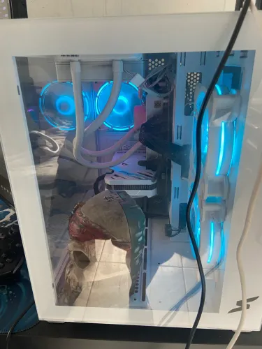 PC Gamer Ryzen 5 5600 | RTX 4060 | 32GB RAM | SSD NVMe 1TB