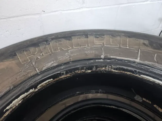Pneu 275/80/22,5