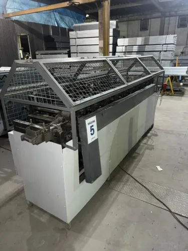 Perfiladeira Drywall F530 2019