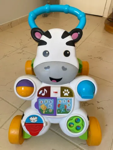 Andador Zebrinha com Atividades