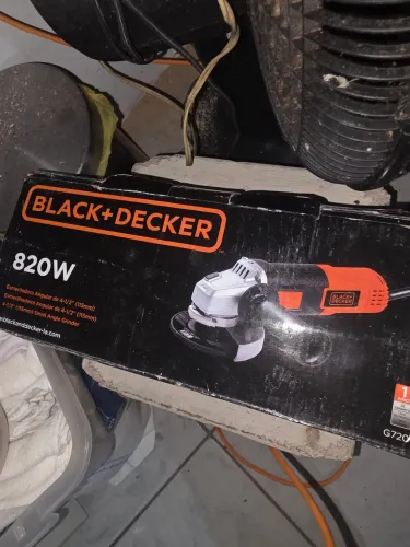 Black + decker 820w