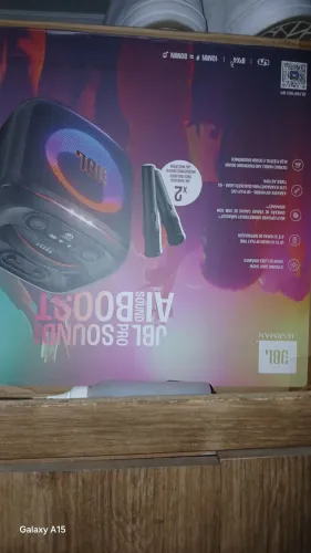 Vendo caixa de som nova jbl original com dois ? ou troco em bombox 3 ou 4