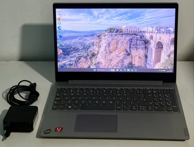Notebook Ryzen 5 | 12GB RAM | SSD 240GB | Windows 11