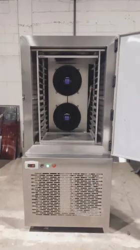 Ultracongelador para 200 canecas (eventos/bebidas)