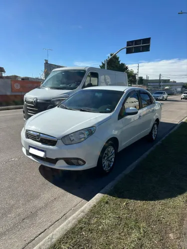 Fiat Grand Siena Attrac. 1.4 EVO F.flex 8V 2015