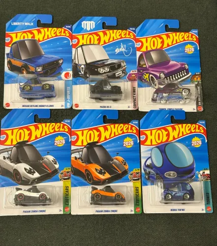 Lote c/ 6 Hotwheels tooned