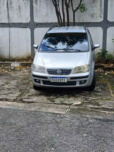 Fiat Idea HLX 1.8 MPI Flex 8V 5P 2006