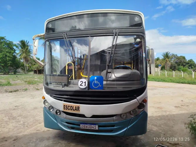 Ônibus 2012        :     1722 Mercedes 