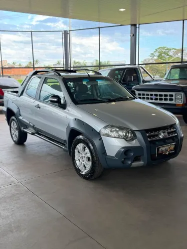 Fiat Strada Adventure1.8/ 1.8 Locker Flex CD 2010