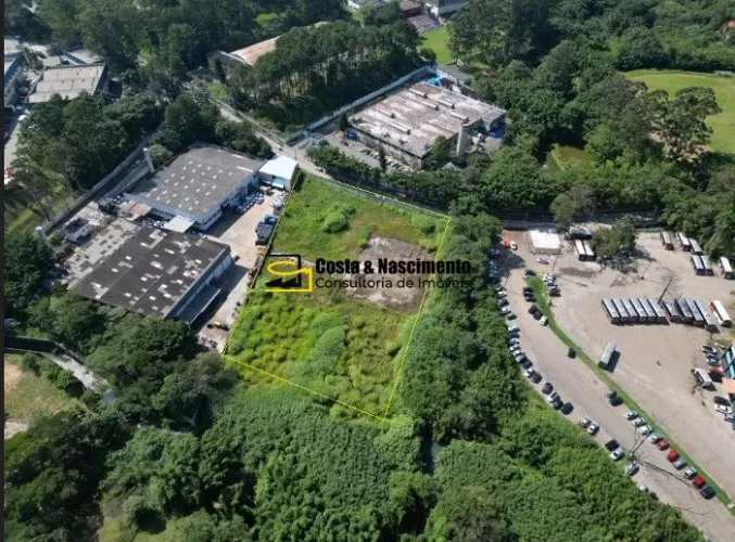 Terreno à venda com projeto de construção pré aprovado - São Paulo