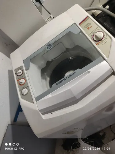 Vendo esa máquina de lavar roupa funcionando perfeitamente